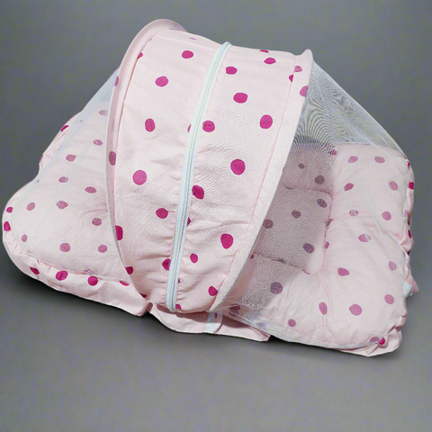 Mosquito Net pink circles