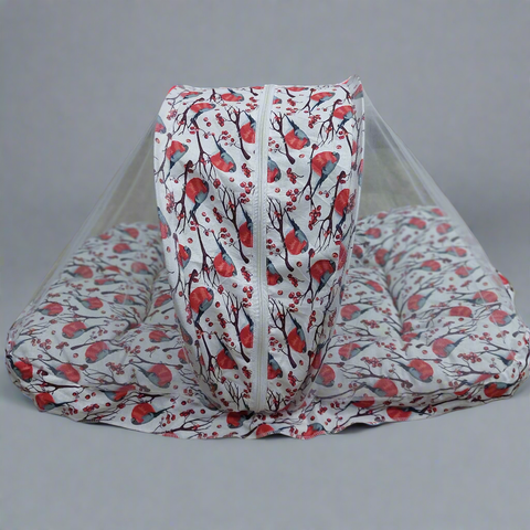Mosquito net white red sparrow