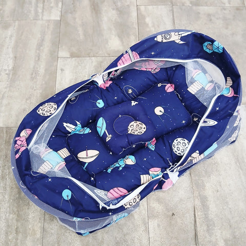 Mosquito Net blue planet