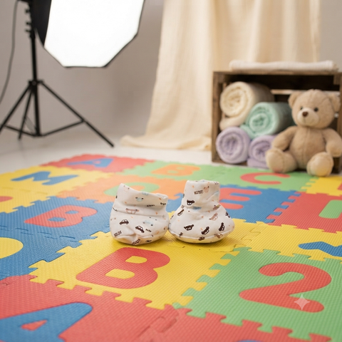New born baby booties white brown car